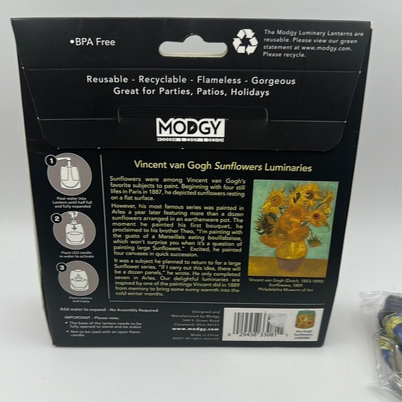 Set of Modgy Luminary Lanterns And Coin Purse with Van Gogh Designs - Picture 5 of 5